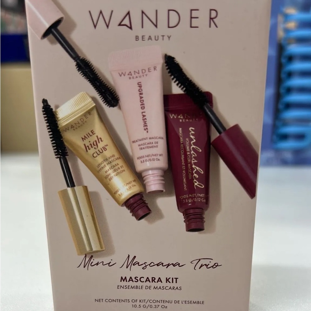 Wander Beauty Mascara Kit with Gold, Pink, and Burgundy Shades